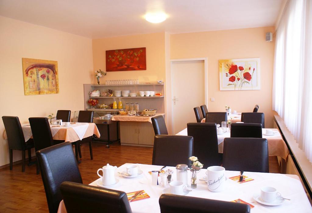 City Hotel Karlsruhe Buitenkant foto